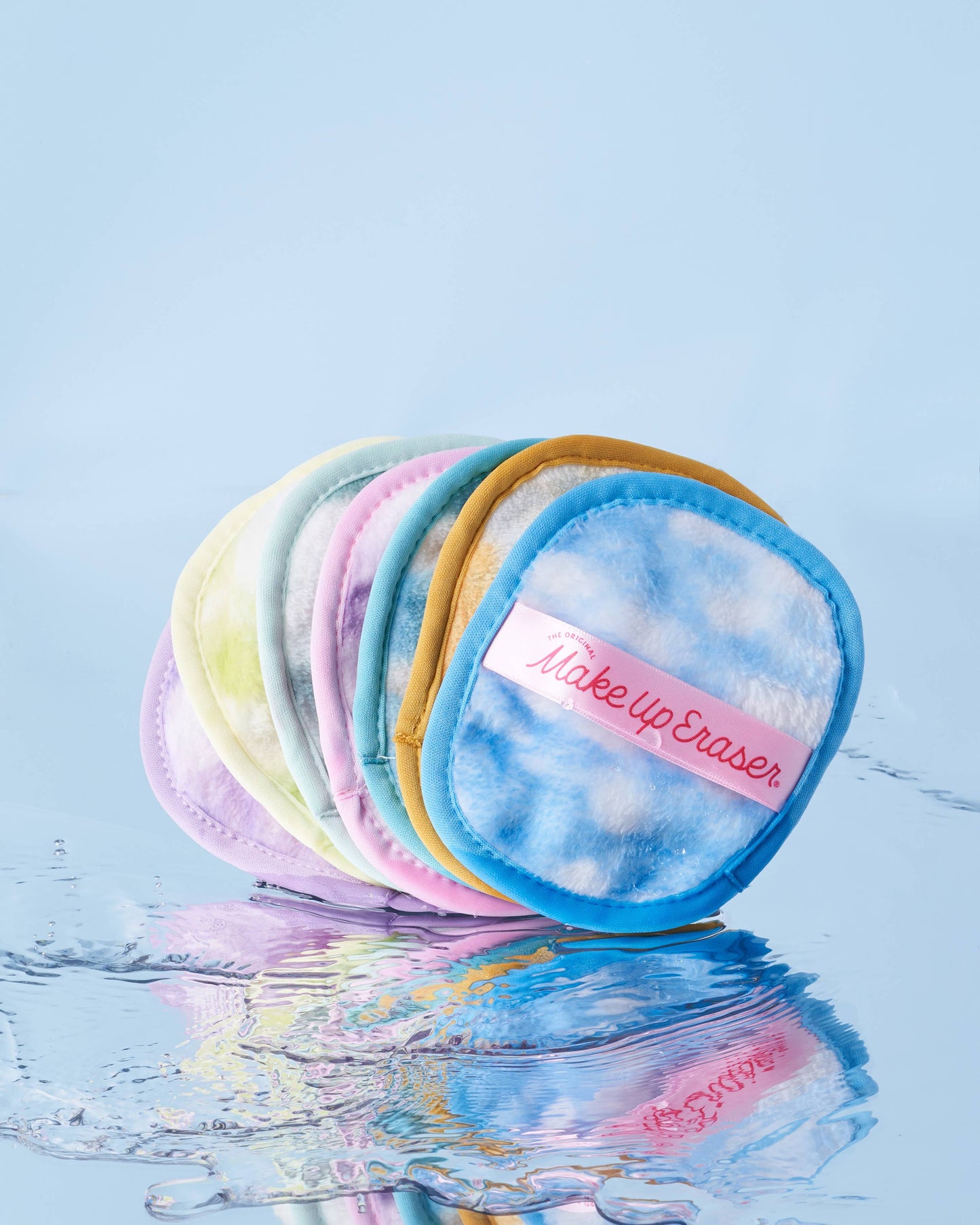 Cloud 9 MakeUp Eraser 7-Day Set & Cosmetic Bag