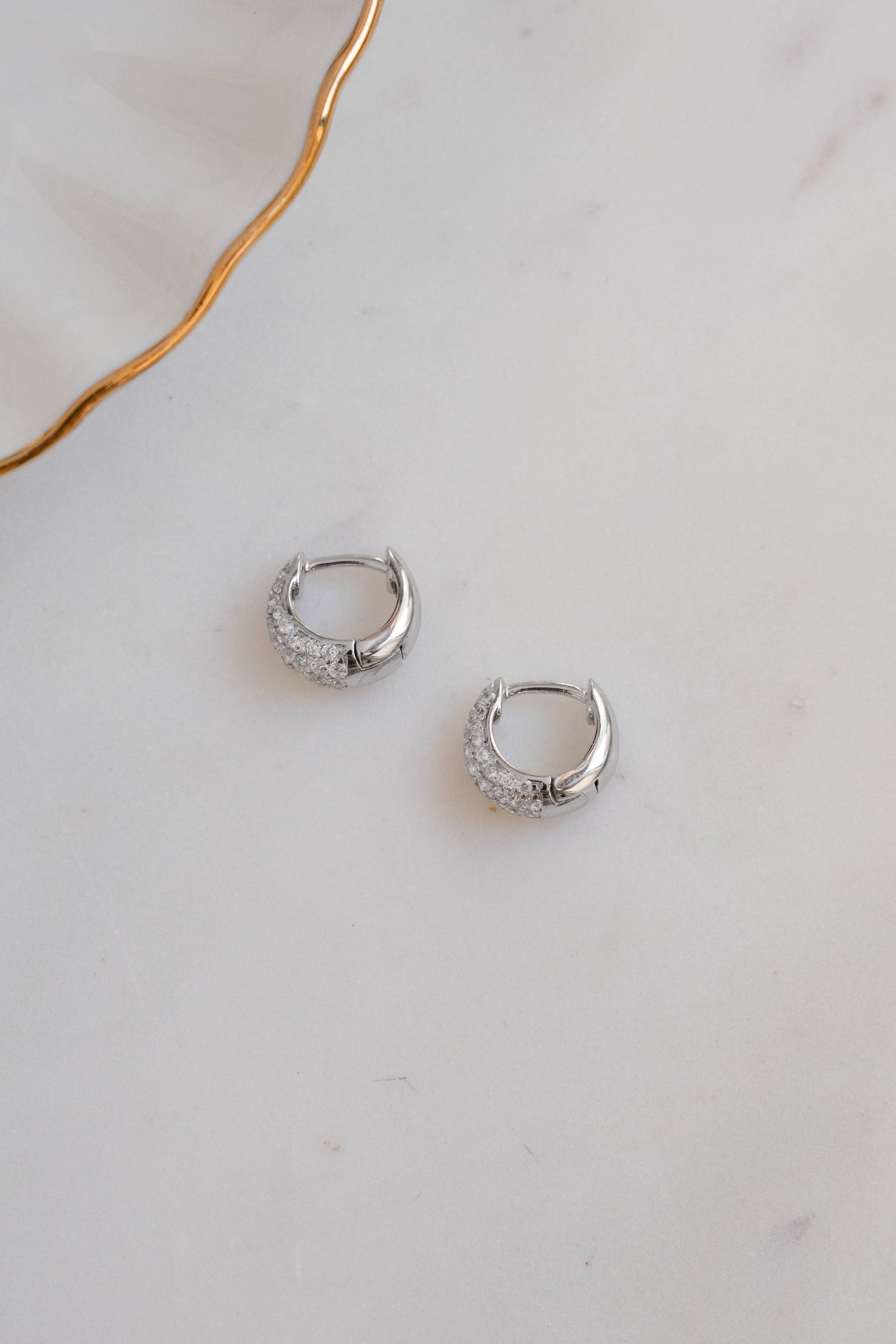 10mm Pave Basket Huggies