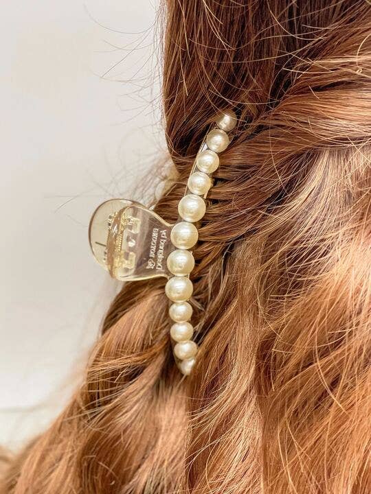 Classic Oval Pearl Claw Clips