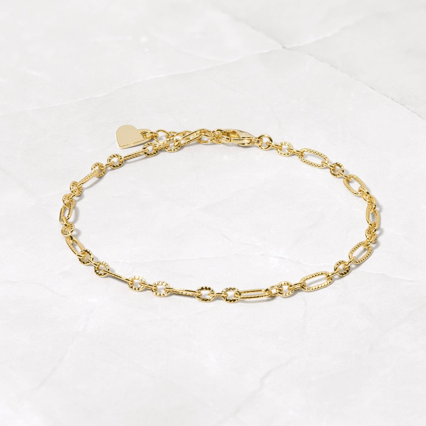 Textured Dainty Chain Bracelet