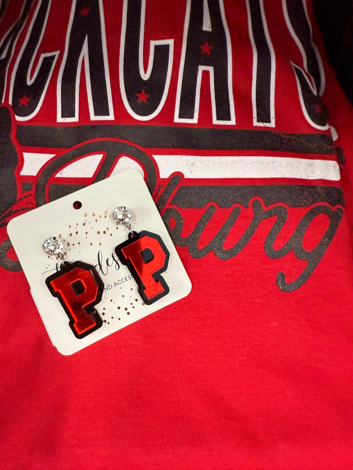 P earrings