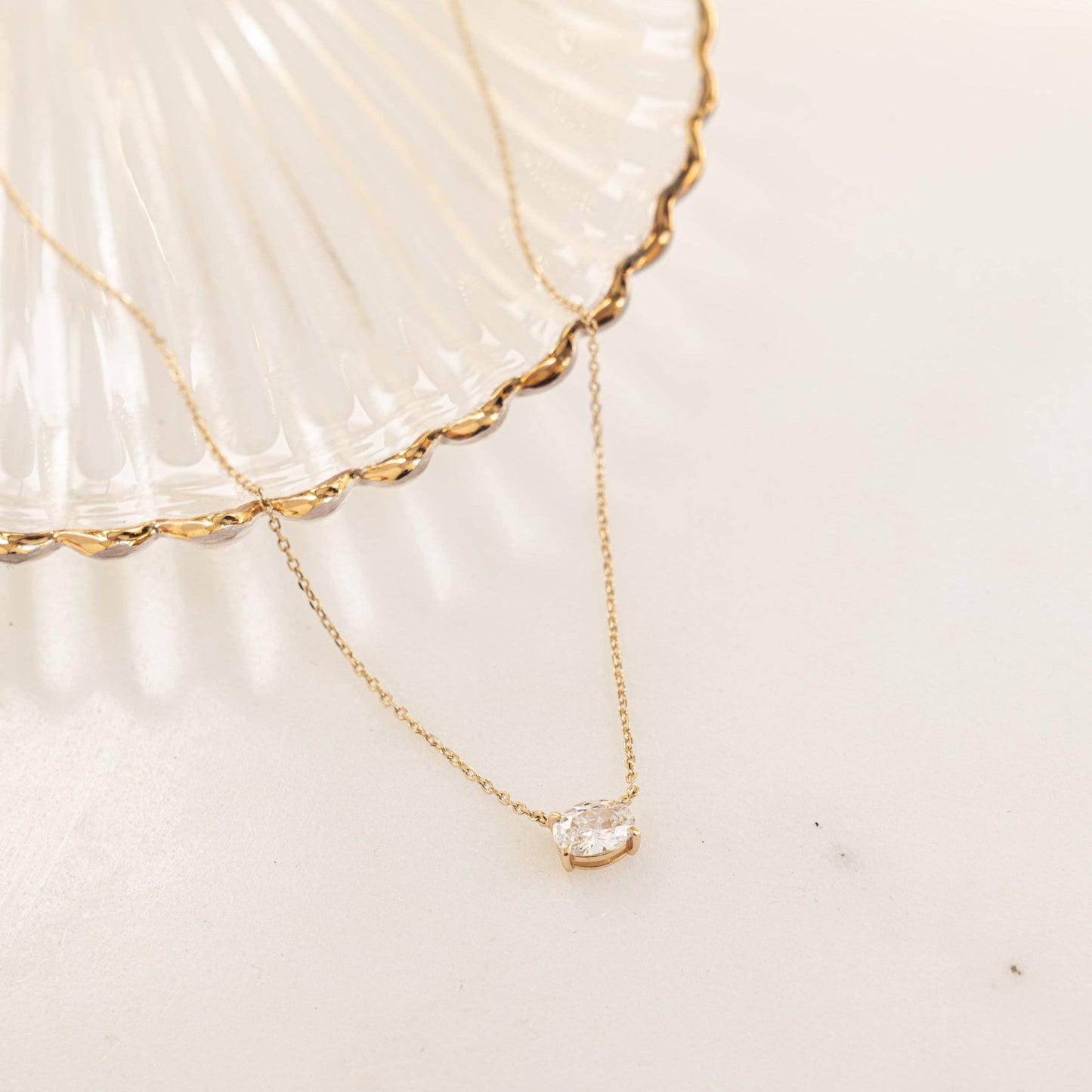 Oval Pendant Necklace