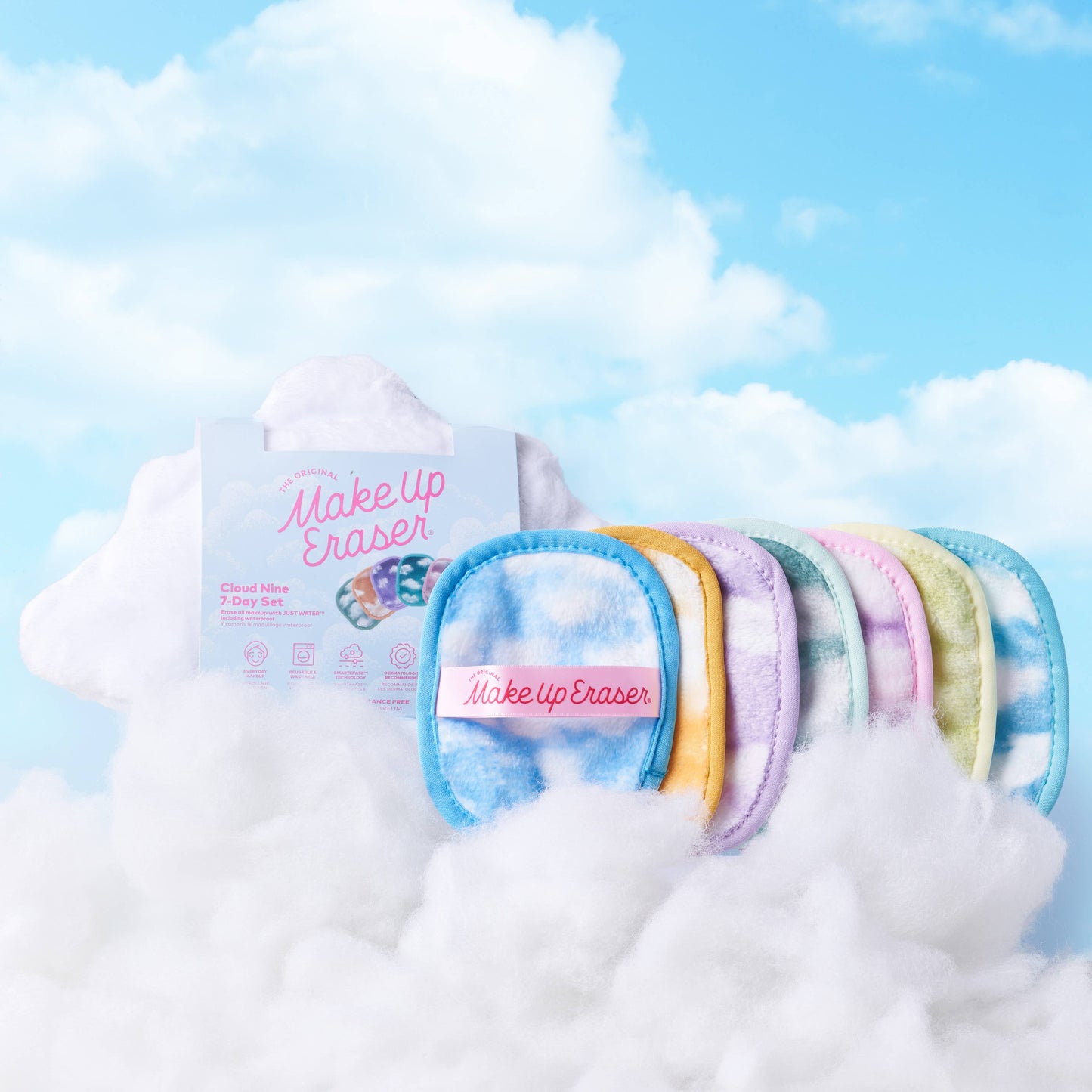 Cloud 9 MakeUp Eraser 7-Day Set & Cosmetic Bag