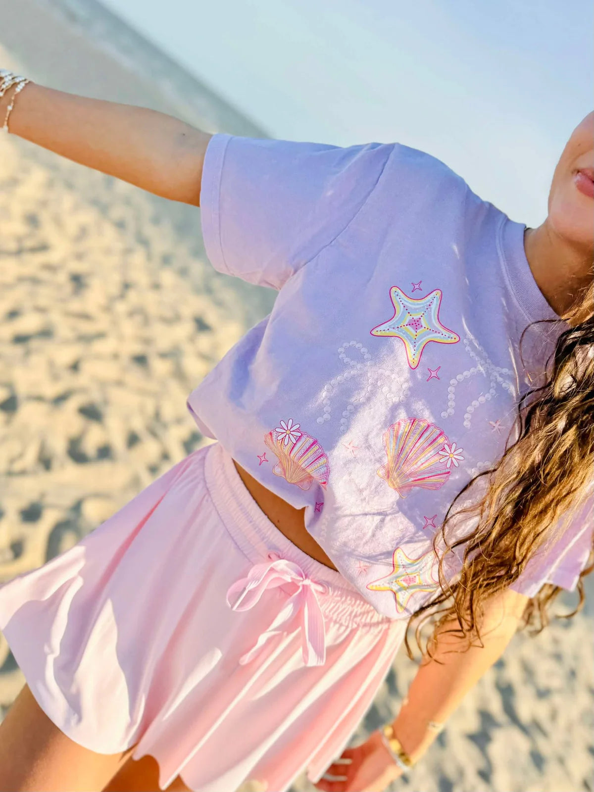 Seashell Pearl Bow Stack Tee