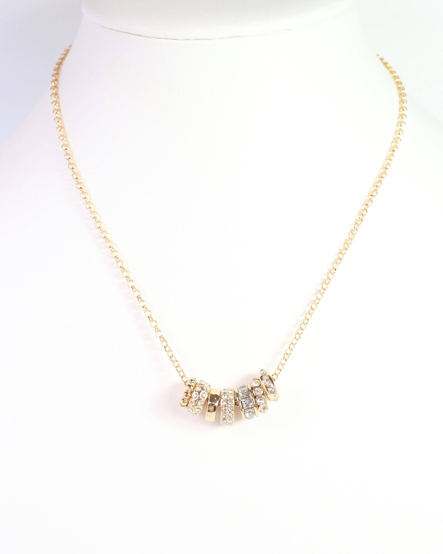 Arabella Circle Charm Necklace Clear
