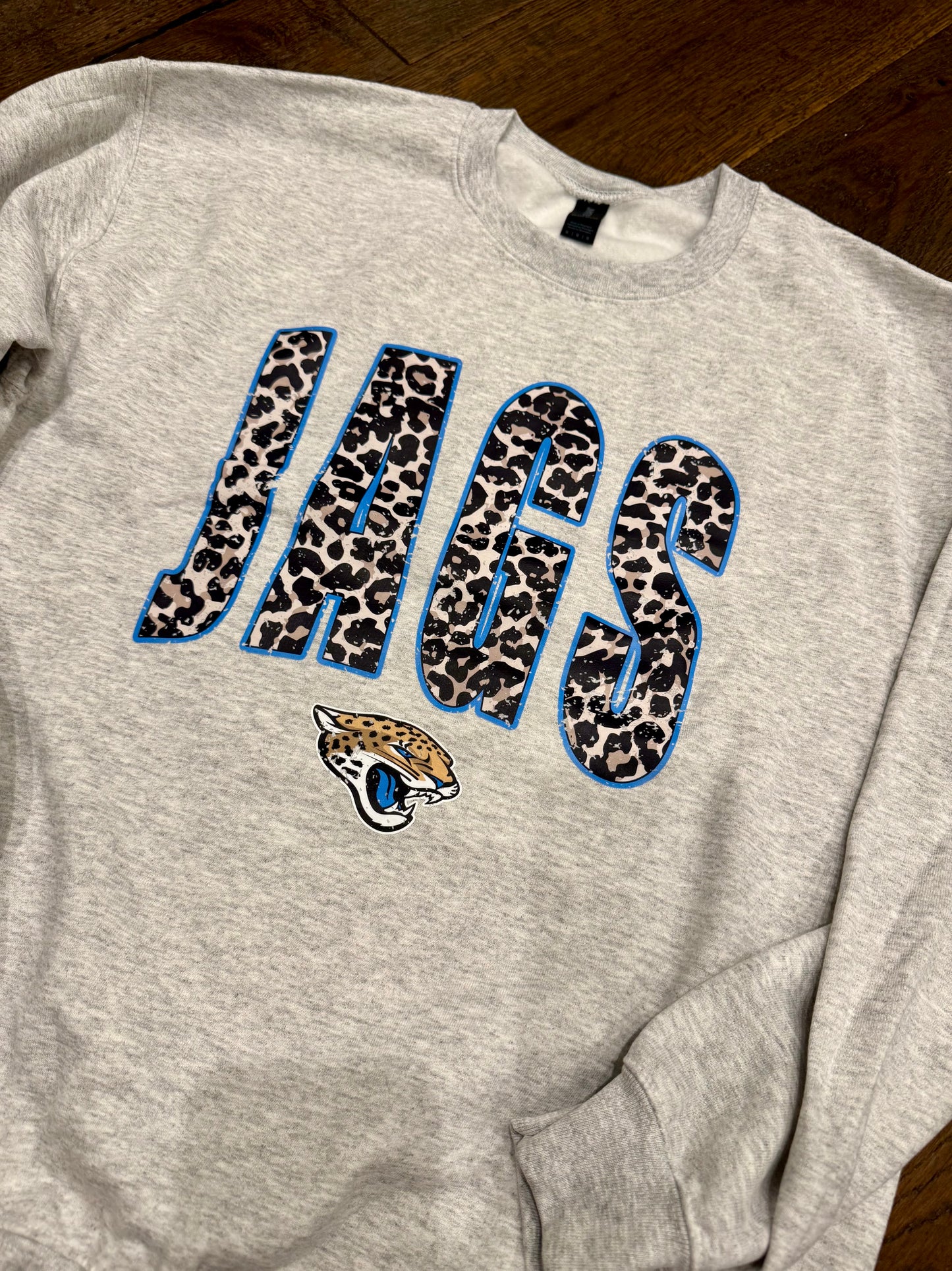 Jags Leopard Vintage Crewneck