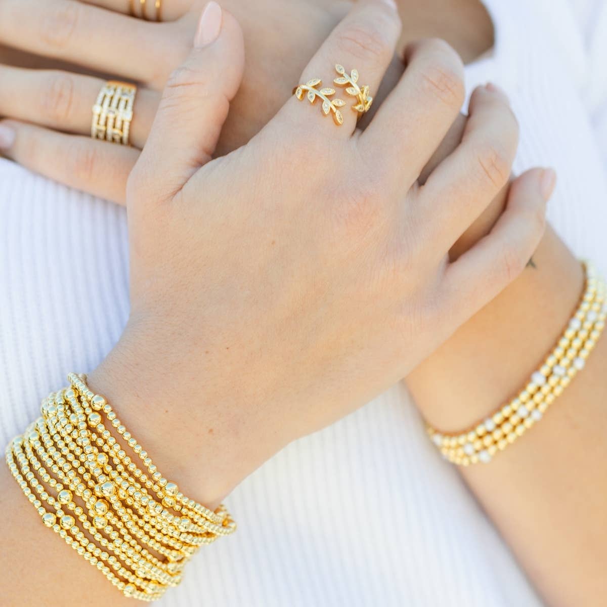 Set/12 3mm Bead with 5mm accent Stretch Bracelets