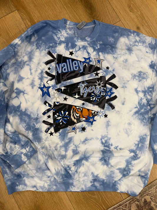 Tiger Flag tie dye crewneck