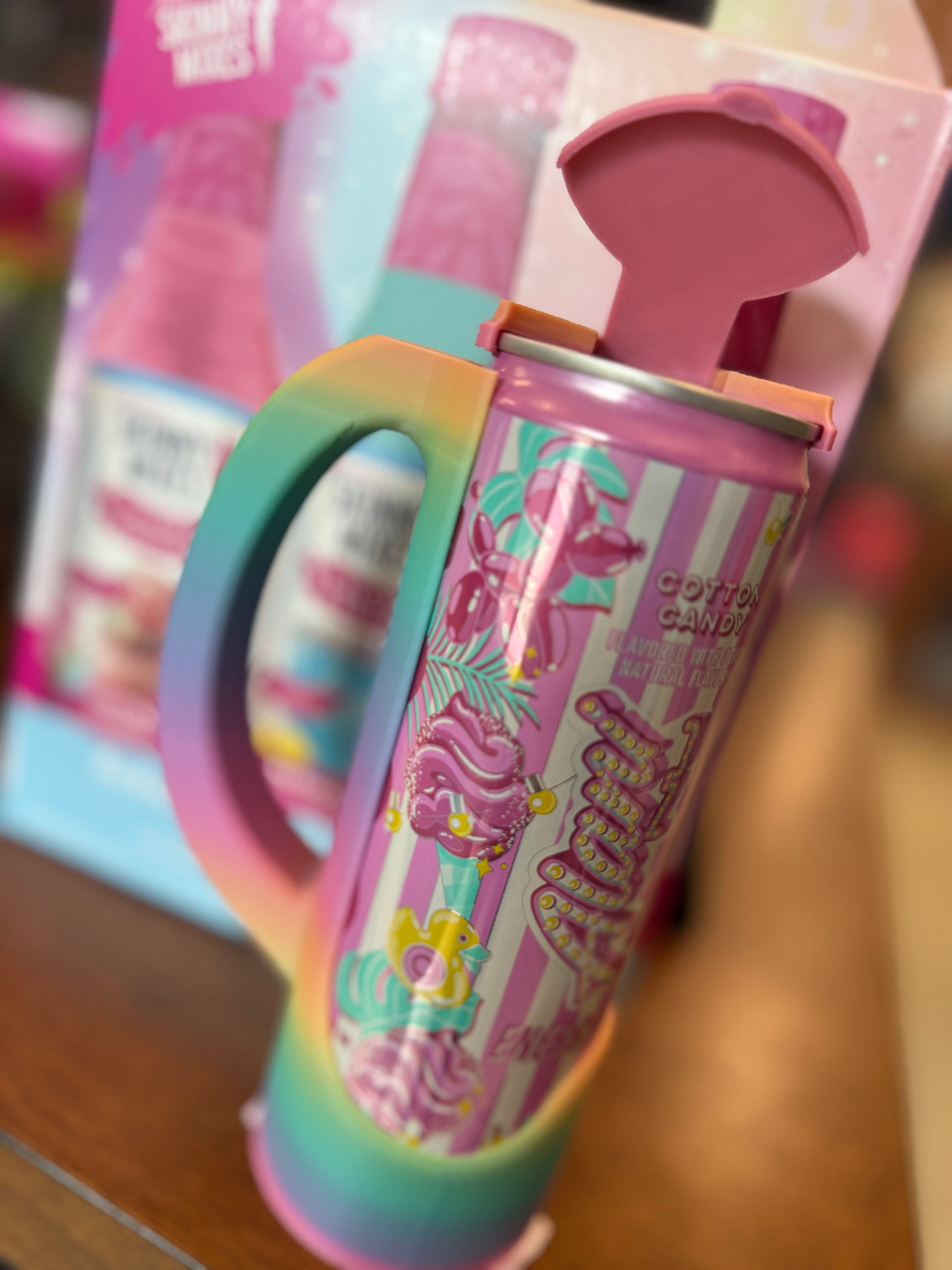Skinny Can Holder + Lid |12 oz can