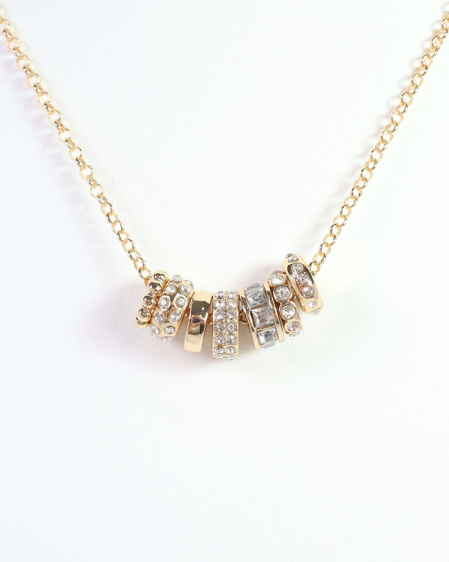 Arabella Circle Charm Necklace Clear