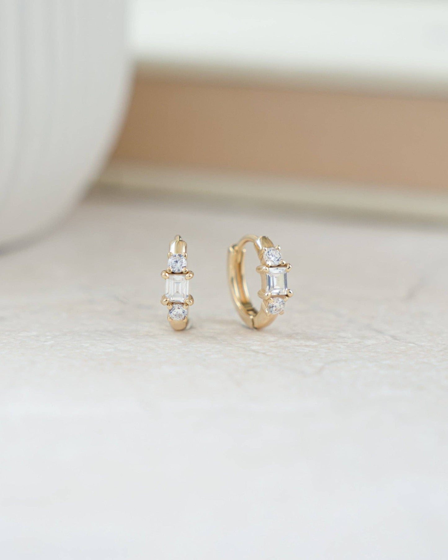 Kai Huggie Hoops