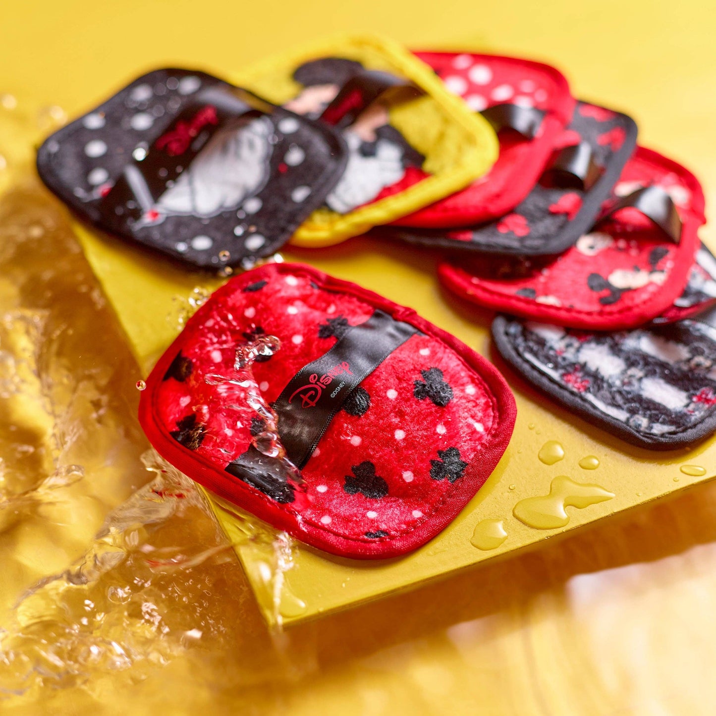 Mickey & Minnie 7-Day Gift Set © Disney | SALE