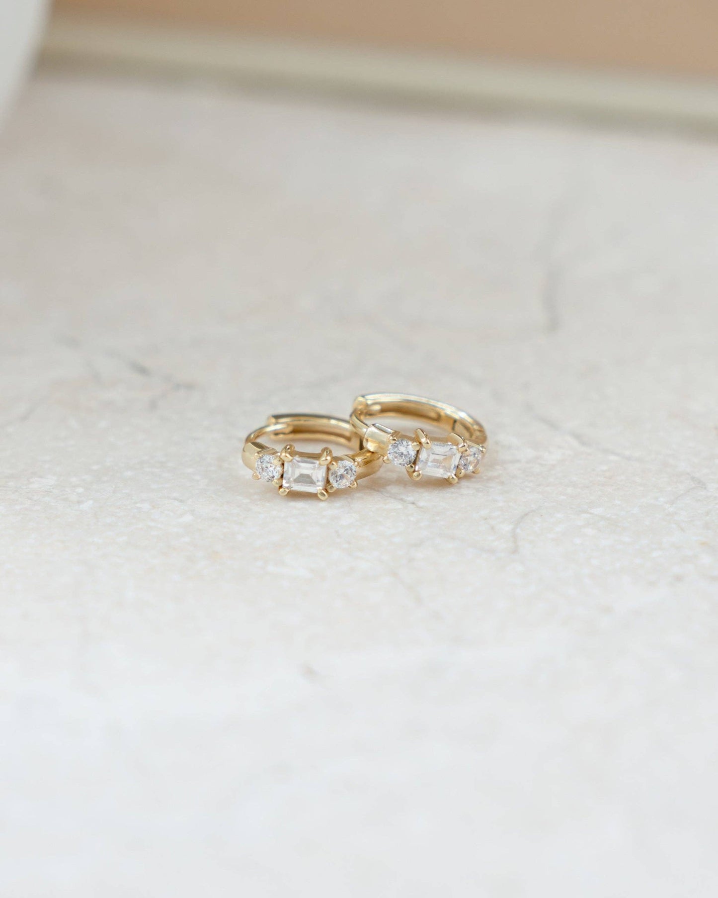 Kai Huggie Hoops