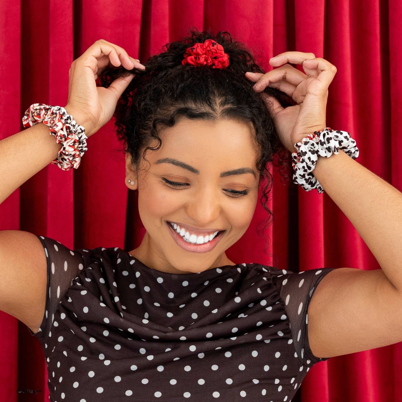 Mickey Mouse Small Silk Scrunchies